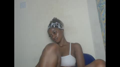 juicypiexx online show from February 13, 2025, 12:02 am