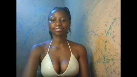 juicypiexx online show from September 18, 2025, 1:18 am