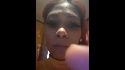 Snapshot of juicyslutx chatting on December 14, 2025, 5:40 pm juicyslutx online show from December 14, 2025, 5:40 pm