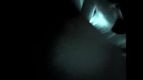 juicystraw online show from November 23, 2025, 12:05 pm