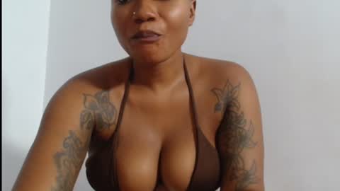 Snapshot of juicyxpink chatting on June 18, 2026, 11:58 am juicyxpink online show from June 18, 2026, 11:58 am