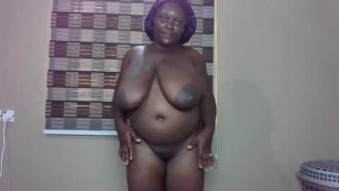 juicyxxxboobs online show from May 5, 2026, 3:09 pm
