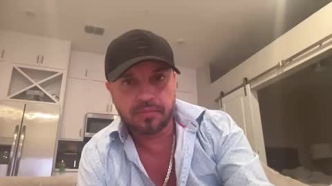 juka_orlando online show from March 1, 2026, 11:51 pm