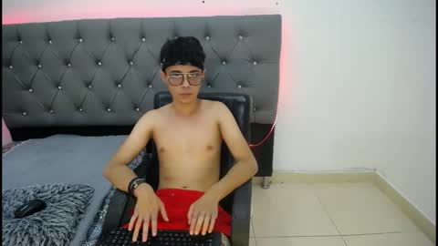 Snapshot of jules_silver02 chatting on December 3, 2025, 9:57 pm Jules online show from December 3, 2025, 9:57 pm