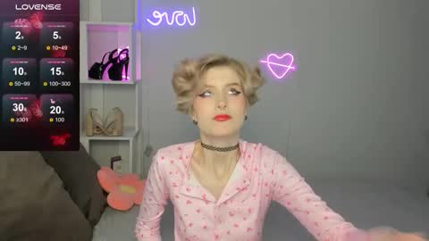 Jules online show from October 10, 2025, 12:42 am