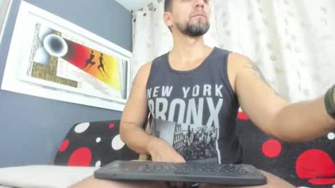 Snapshot of juleslake2 chatting on April 24, 2026, 12:07 pm juleslake2 online show from April 24, 2026, 12:07 pm