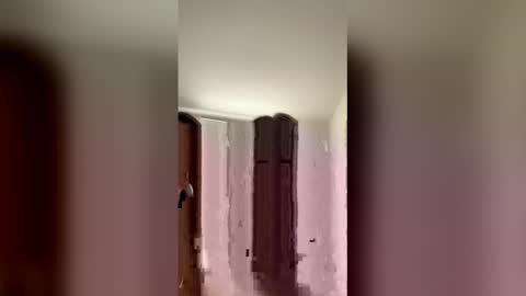 Snapshot of julessummers chatting on December 15, 2025, 8:02 pm julessummers online show from December 15, 2025, 8:02 pm