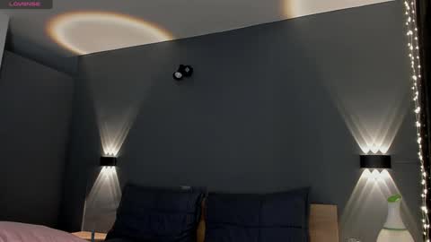 Snapshot of juli_hairy chatting on January 8, 2025, 3:07 pm Juli Modelo Independiente online show from January 8, 2025, 3:07 pm