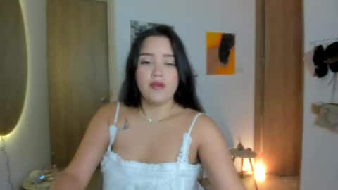 Snapshot of juli_santos_22 chatting on August 6, 2026, 11:56 am juli_santos_22 online show from August 6, 2026, 11:56 am