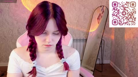 Julia online show from April 12, 2026, 1:10 am