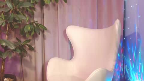 Snapshot of julia_renard chatting on February 1, 2025, 12:16 pm Julia online show from February 1, 2025, 12:16 pm