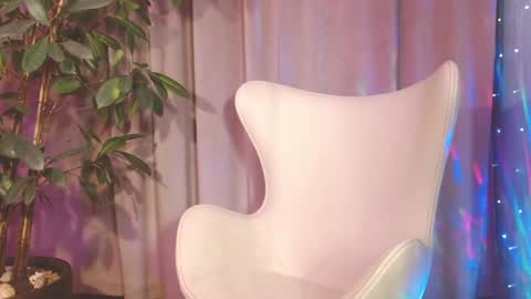 Snapshot of julia_renard chatting on February 2, 2025, 8:08 pm Julia online show from February 2, 2025, 8:08 pm