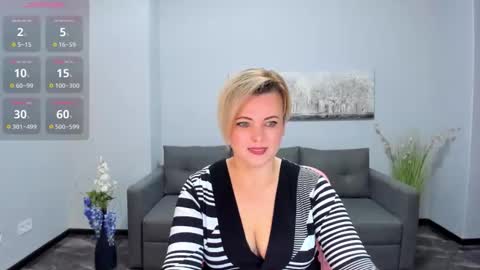 Snapshot of julia_wilsons chatting on November 20, 2025, 7:19 am Julia online show from November 20, 2025, 7:19 am