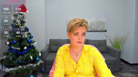 Snapshot of julia_wilsons chatting on December 14, 2025, 2:44 pm Julia online show from December 14, 2025, 2:44 pm