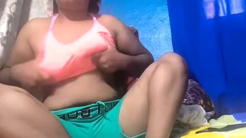 Snapshot of juliah02 chatting on February 16, 2025, 1:38 pm juliah02 online show from February 16, 2025, 1:38 pm