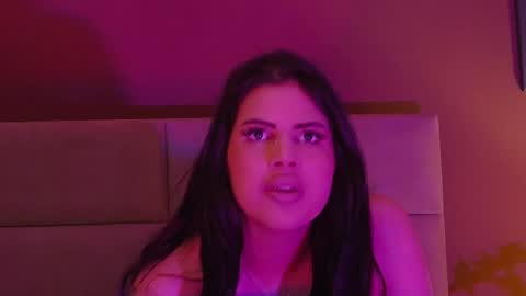 Snapshot of juliaharveyy chatting on February 2, 2025, 6:15 am Julia online show from February 2, 2025, 6:15 am