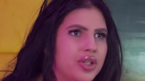 Snapshot of juliaharveyy chatting on February 26, 2025, 8:11 pm Julia online show from February 26, 2025, 8:11 pm