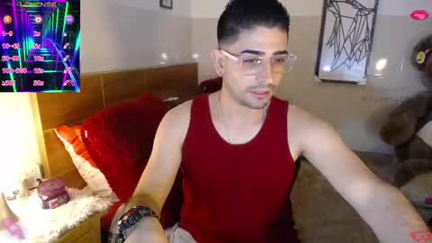 Snapshot of julian1225_ chatting on March 3, 2025, 3:20 pm Julian online show from March 3, 2025, 3:20 pm