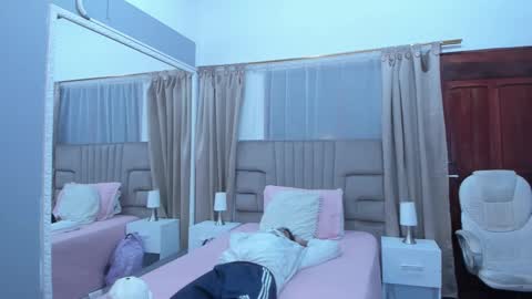 Snapshot of julian_billy chatting on February 11, 2025, 11:32 am julian billy online show from February 11, 2025, 11:32 am