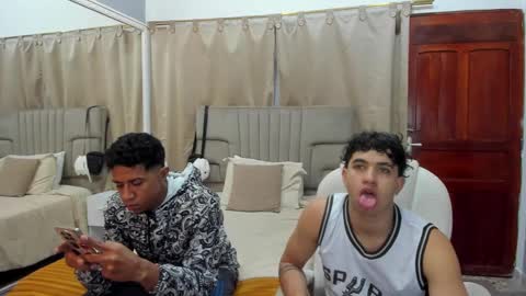 Snapshot of julian_billy chatting on March 10, 2025, 11:32 am julian billy online show from March 10, 2025, 11:32 am