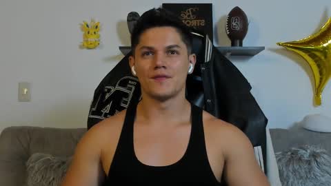 julian_wallace online show from October 10, 2025, 8:46 am