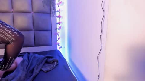 juliana_js_ online show from February 3, 2026, 6:40 am