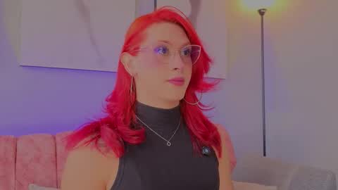 Snapshot of julianna_saenz chatting on November 20, 2025, 3:56 pm Juliana online show from November 20, 2025, 3:56 pm