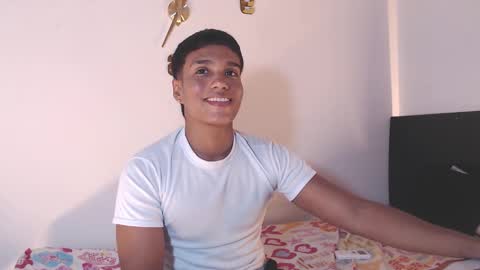 Snapshot of juliannmattius chatting on November 10, 2025, 3:11 pm Juliann online show from November 10, 2025, 3:11 pm
