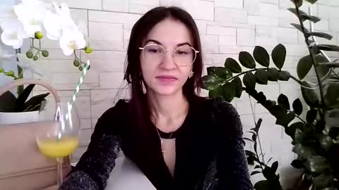 Snapshot of juliaorgasm chatting on February 19, 2026, 2:46 pm Julia online show from February 19, 2026, 2:46 pm