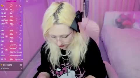 Snapshot of juliasharkk chatting on November 20, 2025, 9:58 pm JuliaSharkk online show from November 20, 2025, 9:58 pm