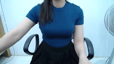 julie9x online show from May 24, 2026, 8:25 pm