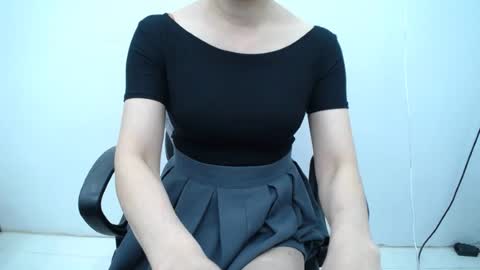 Snapshot of julie9x chatting on June 23, 2026, 11:47 pm julie9x online show from June 23, 2026, 11:47 pm