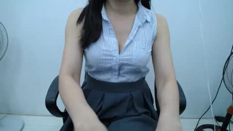 Snapshot of julie9x chatting on June 26, 2026, 9:19 pm julie9x online show from June 26, 2026, 9:19 pm