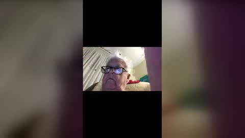 juliendad online show from February 28, 2026, 3:35 pm