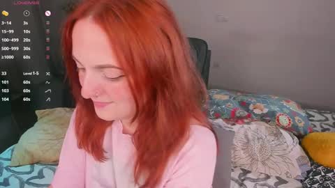 Snapshot of juliet_schoolgirl chatting on September 9, 2025, 12:32 am Juliet online show from September 9, 2025, 12:32 am