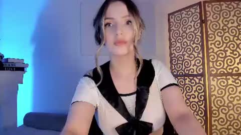 Snapshot of julieta369 chatting on June 21, 2026, 11:29 pm Julieta369 online show from June 21, 2026, 11:29 pm