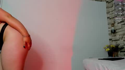 julieta_333 online show from March 8, 2025, 5:11 pm