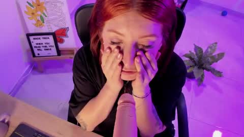 Snapshot of julieta_alves chatting on April 23, 2026, 12:29 pm July online show from April 23, 2026, 12:29 pm