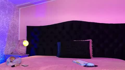 Julieta  online show from April 9, 2026, 12:10 pm