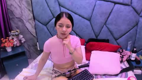 Snapshot of julieta_diamond chatting on May 31, 2026, 9:05 am Julieta online show from May 31, 2026, 9:05 am