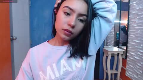 julieta_fn online show from March 30, 2026, 3:46 pm