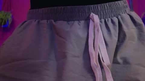 Snapshot of julieta_russell chatting on January 15, 2026, 11:48 am Julieta online show from January 15, 2026, 11:48 am