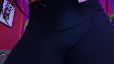  Julieta  online show from April 1, 2026, 11:33 am