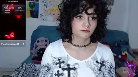 Julieta Jaguar online show from October 22, 2025, 12:49 pm