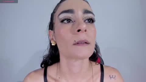 Snapshot of julietaserafelle chatting on November 3, 2025, 10:53 pm serafelle online show from November 3, 2025, 10:53 pm