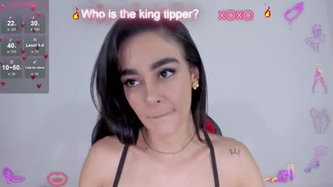 Snapshot of julietaserafelle chatting on November 28, 2025, 10:34 pm serafelle online show from November 28, 2025, 10:34 pm