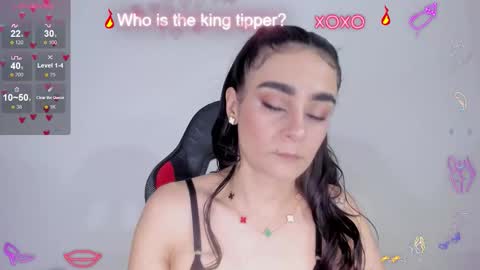 Snapshot of julietaserafelle chatting on January 17, 2026, 11:19 pm serafelle online show from January 17, 2026, 11:19 pm