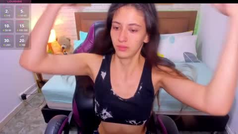 Snapshot of julieth_love_ chatting on September 21, 2025, 1:57 pm Julieth online show from September 21, 2025, 1:57 pm