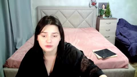 Julietkitty online show from December 17, 2024, 9:50 am