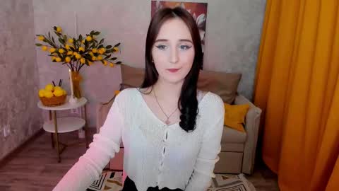 julietmonli online show from March 25, 2026, 6:36 pm